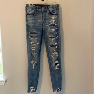 american eagle ripped jeans